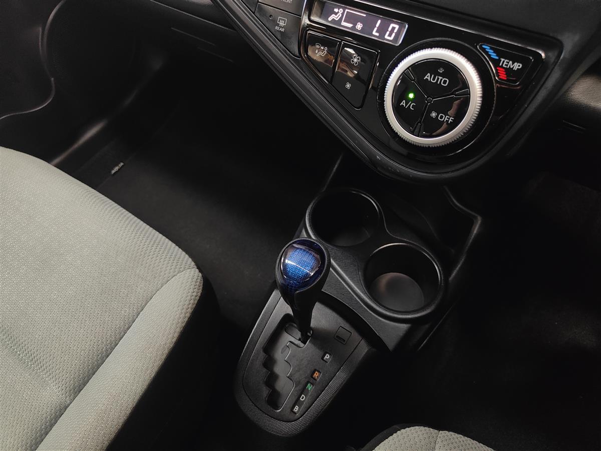 2020 Toyota Aqua L/HYBRID/ECO HATCHBACK/GRADE 4 Hatchback Automatic, 5 seats, New Import, 1,500 cc, 100,024 km