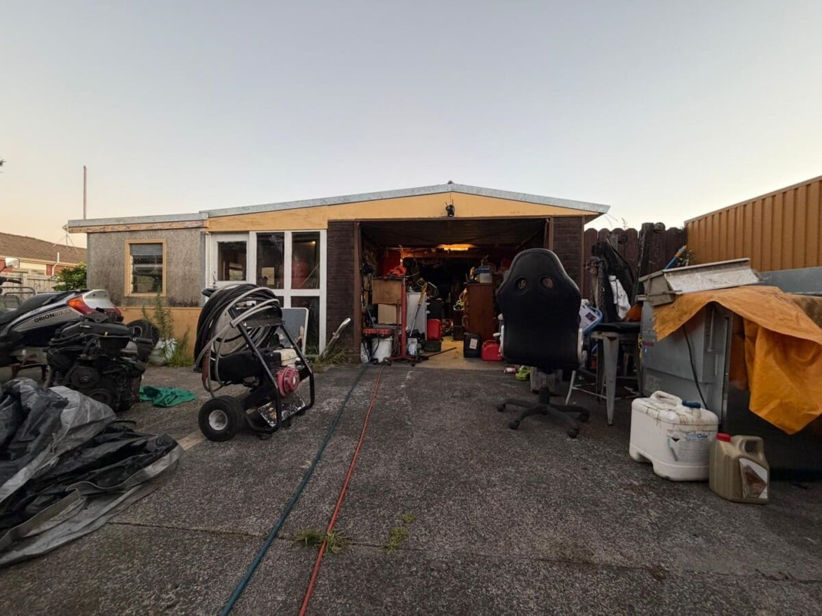 Mortgage sale, 3 beds house on 905m2 section, 27 Fernaig Street, Papakura, Auckland