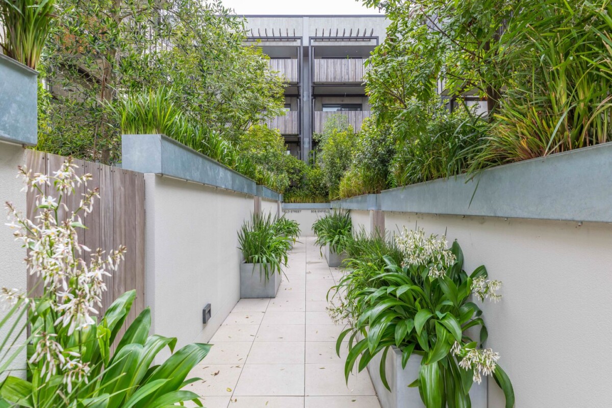 Auckland Grammar school zone, 96m2 top floor 2 beds + 1 flexi room 2 baths 1 car park apartment, Located within the award-winning 2019 Botanica Apartments, 305/30 Enfield Street, Mount Eden, Auckland