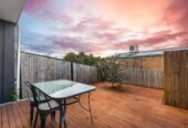 3 beds 2.5 baths home with car park, Approximately 8-minute walk to Henderson Train Station, minutes to schools, shops, 37 Eileen Newey Place, Henderson, Auckland