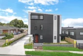 Move-in ready, Brandnew 3 beds 2.5 baths home with garage, walking distance to Pakuranga Plaza, zoned for Sunnyhills Primary, Farm Cove Intermediate, and Pakuranga College, Lots 4-6/220 Pakuranga Road, Pakuranga Heights, Auckland