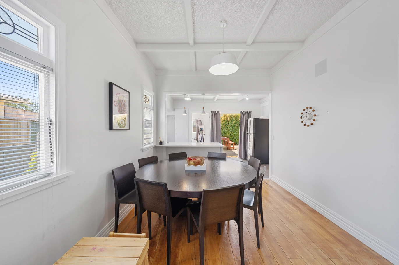2 standalone 3-beds dwellings on one title and 675m2 section, Both homes are in great condition, minutes from Otahuhu Town Centre, close to schools, motorway access, Sylvia Park Shopping Centre, 32 Hutton Stree, Otahuhu, Auckland