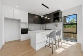 152m2 brandnew standalone 4 beds 2.5 baths home on 225m2 section, just moments from Lynn Mall, train links, parks, and local schools, 141A Seabrook Avenue, New Lynn, Auckland