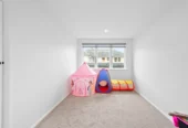 3 beds house with garage on 426m2 section, close to Papakura town centre, Southgate Shopping Centre , schools, motorway access, 31 Arimu Road, Papakura, Auckland