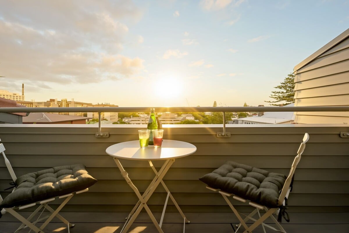 Once in 24 years, Auckland Grammar School. zone, 200m2 3 beds 1.5 baths home with double garage, nearby Grafton railway station, motorway access, and the CBD just minutes away, 6T Carlton Gore Road, Grafton, Auckland