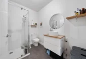 2 standalone 3-beds dwellings on one title and 675m2 section, Both homes are in great condition, minutes from Otahuhu Town Centre, close to schools, motorway access, Sylvia Park Shopping Centre, 32 Hutton Stree, Otahuhu, Auckland