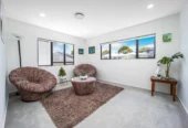 Set directly opposite Craigavon Park, 4 beds 3 baths house on 424m2 section, central air conditioning, walks to Blockhouse Bay Village. Beaches, bush walks, public transport, shops, and key amenities, 44 Connell Street Blockhouse Bay, Auckland