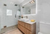 Brandnew 7 beds 6.5 baths house with double garage and 2 beds granny on 431m2 section, next to a peaceful reserve, vendors ant it sold, 8 Hing Street, Flat Bush, Auckland