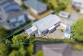Standalone 3 beds house with garage and car parks, close to WestCity Waitakere Mall, Lincoln Road Shopping Centre, local schools, 5/7 Duncan Avenue, Te Atatu South, Auckland
