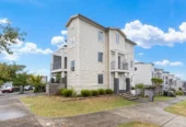 4 beds + study 3 baths house with garage, 1.1 km to Chapel Downs School, 2.1 km to Ormiston Senior College, 2.2 km to Ormiston Junior College, 41 Adamson Road, Flat Bush, Auckland