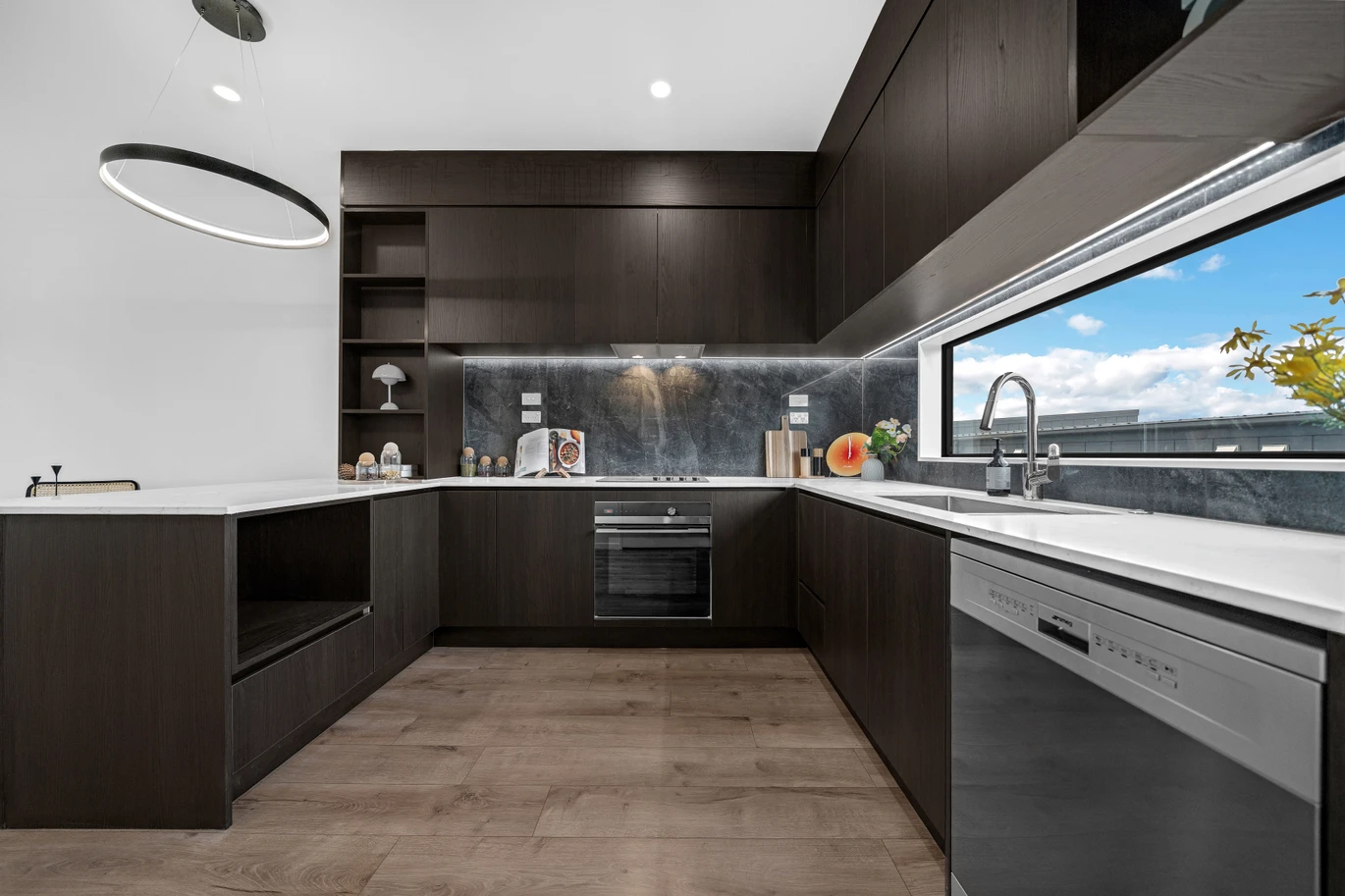 Brandnew 3 beds 2.5 baths home with garage, walking distance to Pakuranga Plaza, zoned for Sunnyhills Primary, Farm Cove Intermediate, and Pakuranga College, Lots 3/220 Pakuranga Road, Pakuranga Heights, Auckland