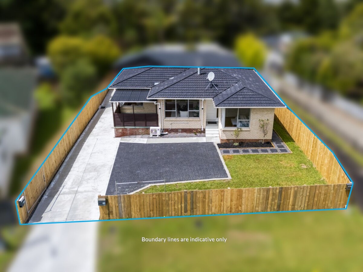 Freshly painted brick 3 beds 1.5 baths house on 316m2 section, Close to Park, WestCity Waitakere, Lincoln Road amenities, schools, motorwar access, 56 Fitzwater Place, Henderson, , Auckland