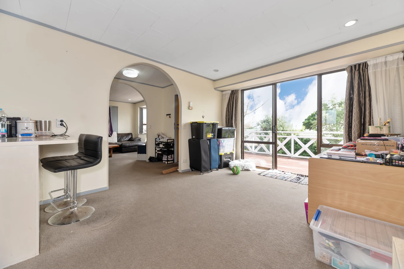 Once in 30 years, motivated vendor relocating, currently rented 3 beds house with long deck and carport, zoned for Mt Roskill Grammar School and Mt Roskill Intermediate, close to the reserve and Puketapapa / Mount Roskill, shops, motorway access, 32A Roseman Avenue, Mount Roskill, Auckland