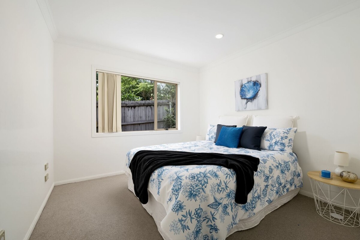 217m2 Brick and tile 5 beds 2 baths house with double garage on 527m2 section, Short walk to Lake Panorama, Close to local shops and quality schools, 24 Sapperton Drive, Henderson, Auckland