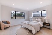 244m2 brandnew standalone freehold 4 beds 3.5 baths house with double garage, minutes from East Beach and schools, close to Remuera Golf Club, Meadowbank Shopping Centre, Lunn Avenue, and supermarkets, 20B Kissling Place, St Johns, Auckland