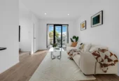 Move-in ready, Brandnew 3 beds 2.5 baths home with garage, walking distance to Pakuranga Plaza, zoned for Sunnyhills Primary, Farm Cove Intermediate, and Pakuranga College, Lots 4-6/220 Pakuranga Road, Pakuranga Heights, Auckland