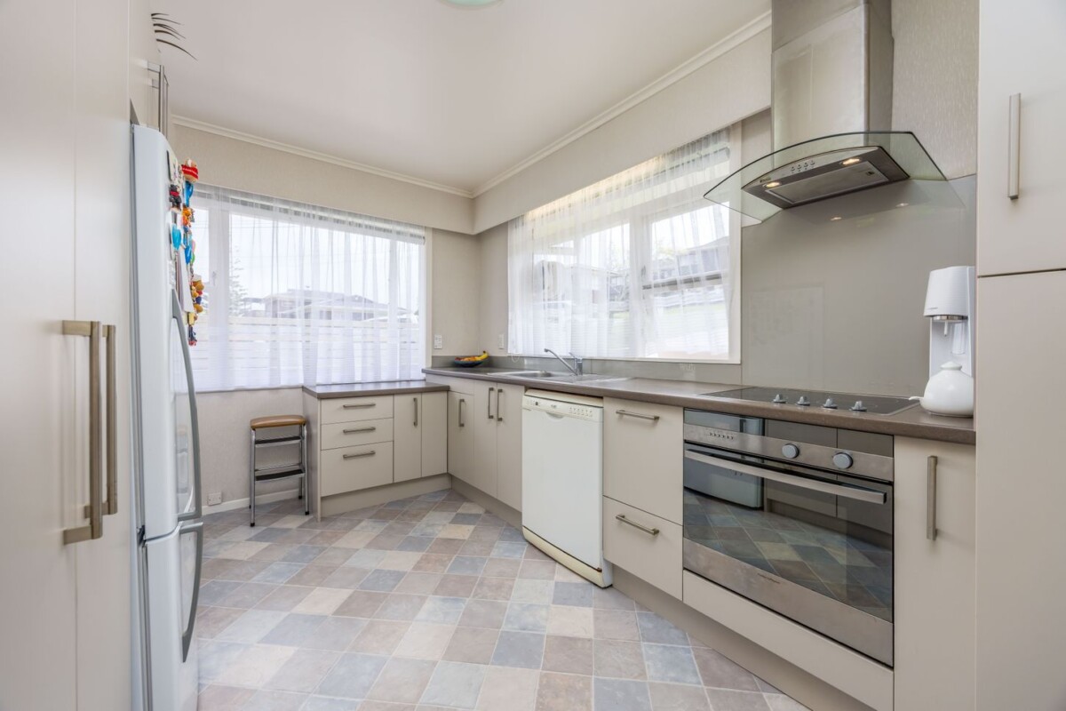 Once in 35 years, 217m2 Brick and tile 3 beds 1.5 baths house with double garage on 690m2 section, huge basement area, walks to Lynfield College, 14 John Davis Road, Mt Roskill, Auckland