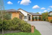 217m2 Brick and tile 5 beds 2 baths house with double garage on 527m2 section, Short walk to Lake Panorama, Close to local shops and quality schools, 24 Sapperton Drive, Henderson, Auckland
