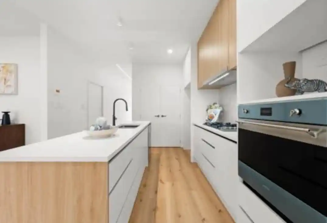 177m2 standalone 4 beds 3 baths house with garage, in the heart of the sought-after Karaka Village, 14 Murray Grey Lane, Karaka, Auckland