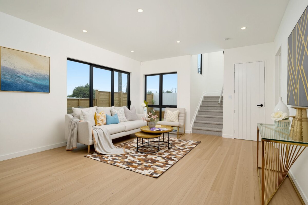 169m2 Brandnew standalone 4 beds 3.5 baths home with garage on 179m2 section, central air conditioning, 1/52 Matipo Road, Te Atatu Peninsula, Auckland