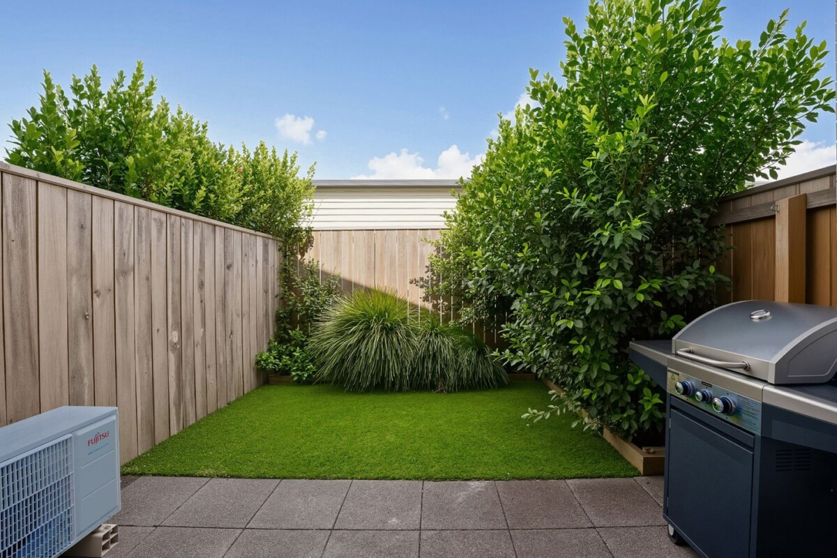 Freehold 2 beds 2 baths home with car park and backyard, Moments from local parks, shops, cafes, and scenic peninsula walkways, 10/12 Tawa Road, Te Atatu Peninsula, Auckland