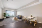 Auckland Girls’ Grammar School zone, Pet-friendly, 90m2 freehold 2 beds 2 baths apartment with car park, Underfloor heating in all bathrooms, Total Approx. 104sqm including 3 separate balconies, 813/47 Beach Road, City Centre, Auckland
