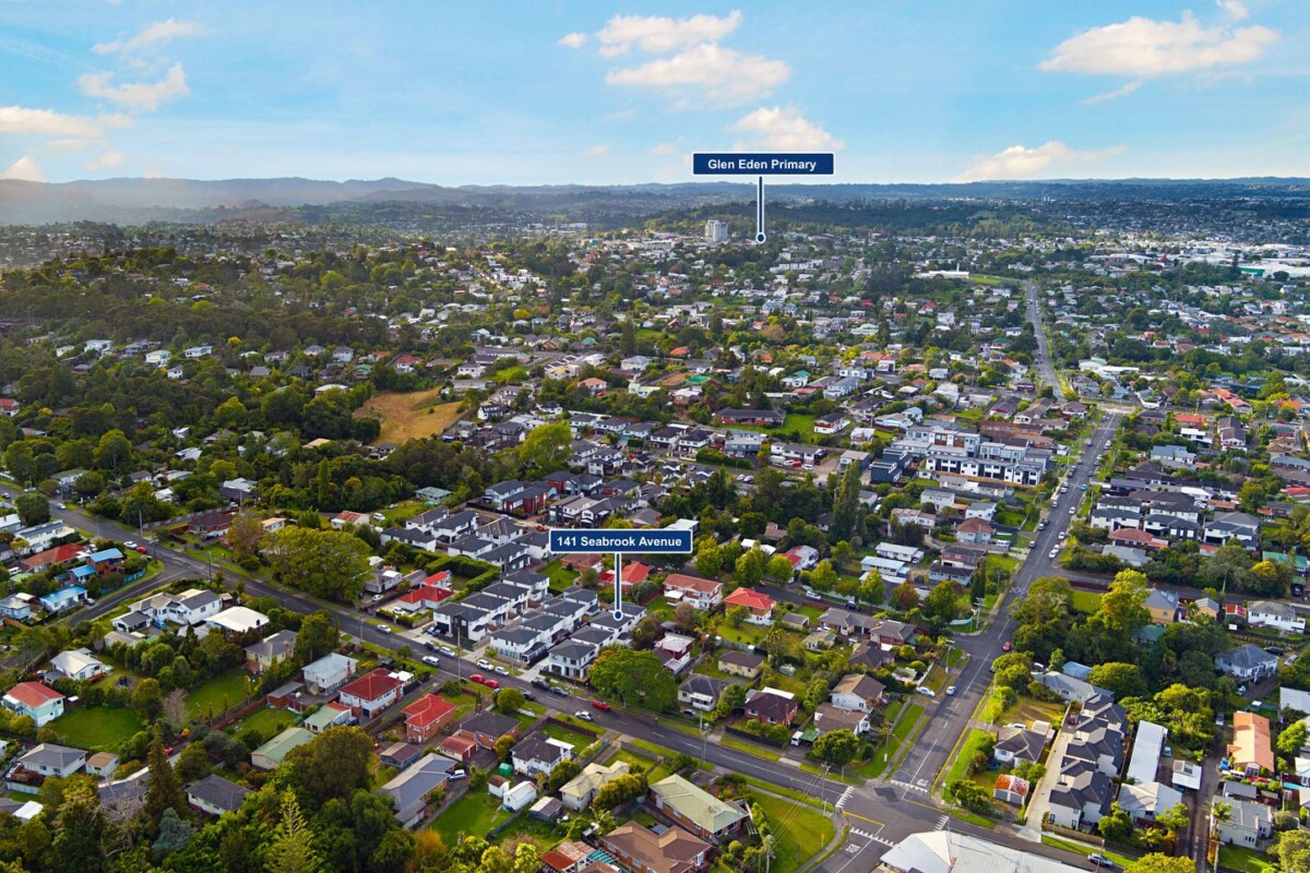 148m2 brandnew standalone 4 beds 2.5 baths home with garage, close to schools, parks, shops, and public transport, 141B Seabrook Avenue, New Lynn, Auckland