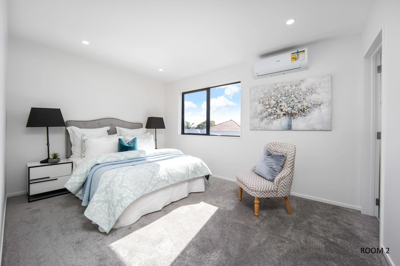 154m2 Brandnew standalone 4 beds + big study room 3 baths home with garage on 143m2 section, close to schools, shops, supermarket, 71 McFadzean Drive, Blockhouse Bay, Auckland