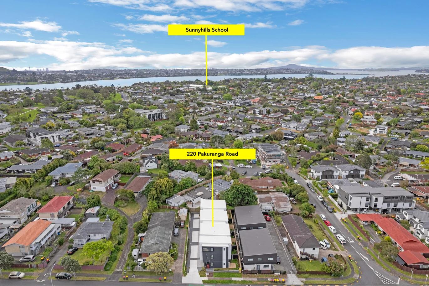 Brandnew 3 beds 2.5 baths home with garage, walking distance to Pakuranga Plaza, zoned for Sunnyhills Primary, Farm Cove Intermediate, and Pakuranga College, Lots 3/220 Pakuranga Road, Pakuranga Heights, Auckland