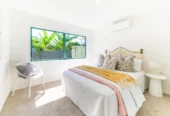 Move-in ready, 151m2 Renovated 4 beds 2.5 baths home with double garage, close to schools, parks, shops, and public transport, 41A Ennis Avenue, Pakuranga Heights, Auckland