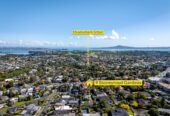 309m2 4 beds 2.5 baths house with triple garage and swimming pool on 1057m2 section, zoned for Meadowbank School, Remuera Intermediate, Baradene College, Selwyn College and Glendowie College, 9 Stoneyroyd Gardens, Remuera, Auckland