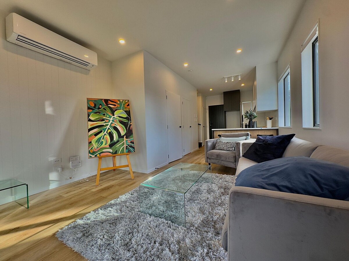 10-Year Master Build Guarantee, brandnew 2 beds 1.5 baths home with car park, close to schools, shops, parks, 12 Taratoa Street, Point England,, Auckland