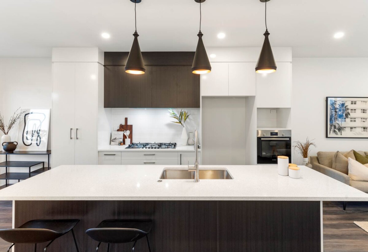 Motivated vendor ready to meet the market, 10-Year Halo Build Guarantee, 141m2 3 beds + office 2 baths home with garage, approximately 350m from Blockhouse Bay Village with its cafés, supermarkets and local amenities, 0.5 km to Blockhouse Bay School, 0.7 km to Blockhouse Bay Intermediate, 1.2 km to Lynfield College, 465C Blockhouse Bay Road, Blockhouse Bay, Auckland