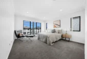 Move-in ready, The owners have relocated, 6 beds 5 baths house on 364m2 section, close to large green reserves, shopping malls, supermarkets, schools, 81 Tir Conaill Avenue, Flat Bush, Auckland