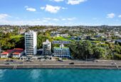 Beachside 2 beds 1 bath 1 car park apartment, 0.7 km to Kohimarama School, 1.6 km to Selwyn College, 3.9 km to Baradene College, 2A/163 Tamaki Drive, Kohimarama, Auckland