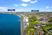 Beachside 2 beds 1 bath 1 car park apartment, 0.7 km to Kohimarama School, 1.6 km to Selwyn College, 3.9 km to Baradene College, 2A/163 Tamaki Drive, Kohimarama, Auckland