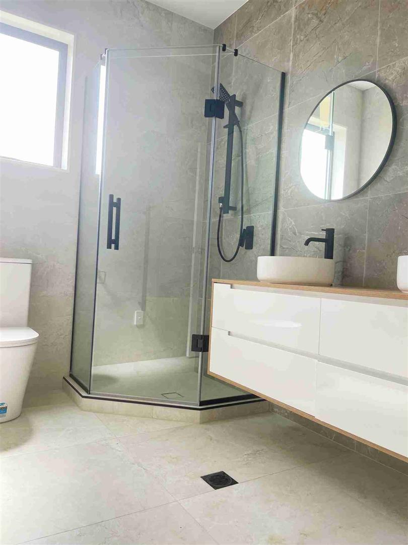 10 Year Builder Guarantee, brandnew 2 beds + study 1 bath with backyard, deck and 2 car parks, Close to shops, cafes, schools, and other amenities, 236 Bremner Road, Karaka, Auckland