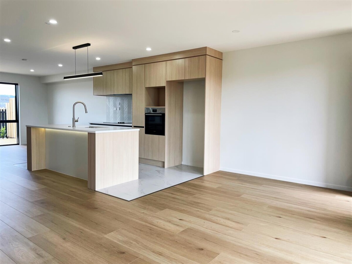10 Year Master Build Guarrantee, Brandnew 2 beds + study 1.5 baths home with 2 car parks on 124m2 section, Close to schools and local amenities, 6 Harikoa Way, Drury, Auckland