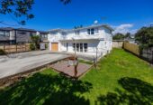6 beds 3.5 baths house with garage on 959m2 section, Zoned for excellent schools including Macleans Primary School, Howick Intermediate, and Pakuranga College, 9 Malvina Place, Bucklands Beach, Auckland