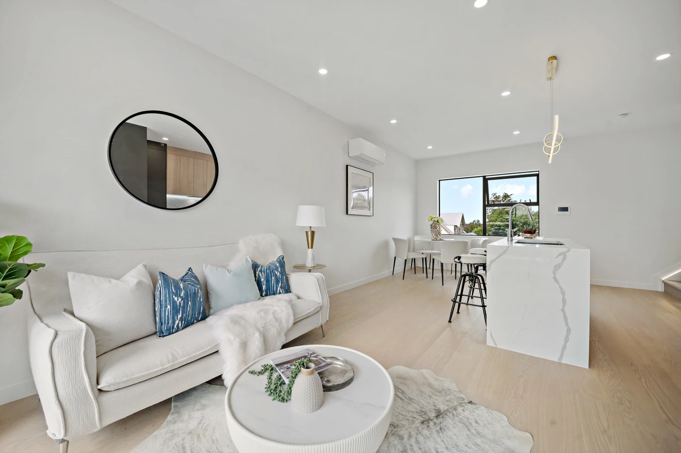 Double Grammar school zone, 130m2 Brandnew 2 beds 2.5 baths home with garage, Zoned for top schools: Auckland Grammar, Epsom Girls, St Peter’s, Newmarket Primary, Just minutes to the motorway, train station, and Westfield Newmarket, Lot 12/36 Seccombes Road, Epsom, Auckland
