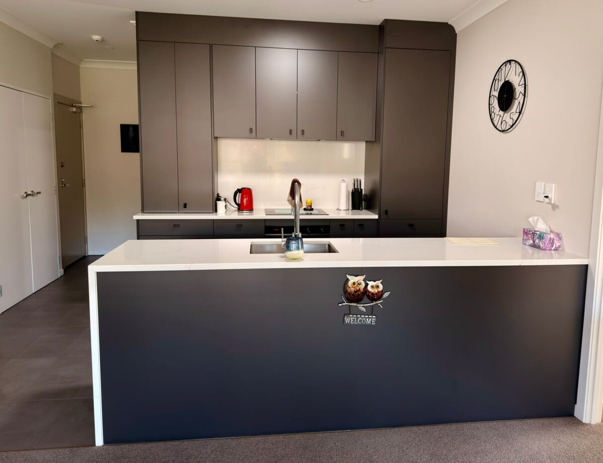 3 beds 2 baths 2 car parks apartment, close to schools, shopping centres, 207/2 Gracechurch Drive Flat Bush, Auckland