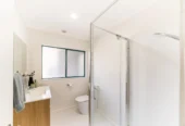 Move-in ready, 151m2 Renovated 4 beds 2.5 baths home with double garage, close to schools, parks, shops, and public transport, 41A Ennis Avenue, Pakuranga Heights, Auckland