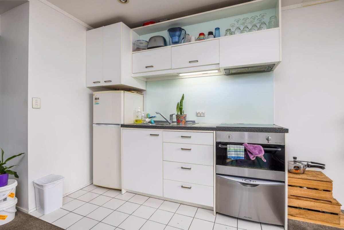 Auckland Girls Grammar School zone, 48m2 Freehold 2 beds 1 bath apartment, Nestled close to local schools and a variety of restaurants, 1115/53 Cook Street, Auckland Central, Auckland
