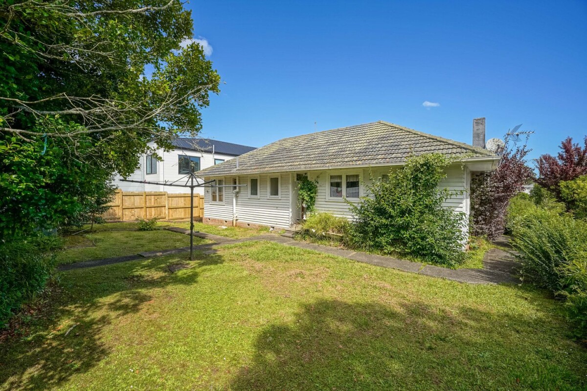 Must be sold, In the same family for generations, on the market for the first time ever, 3 bedrooms on 675sqm in THAB Zone, 23 Smythe Road, Henderson, Auckland