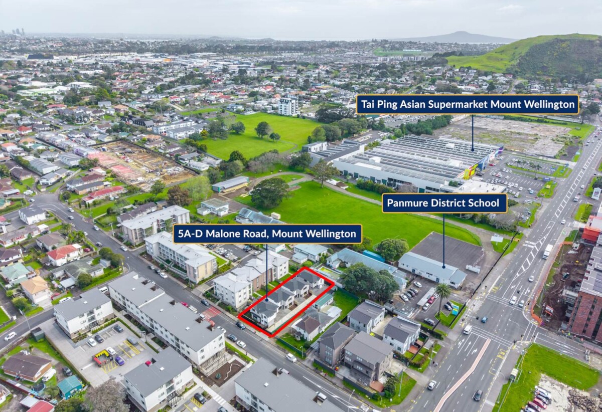 Brandnew standalone 4 beds 2.5 baths home with garage, Walking distance to Mount Wellington Domain, Close to Panmure and Sylvia Park Shopping Centre, 0.1 km to Panmure District School, Lt 3/5 Malone Road, Mt Wellington, Auckland