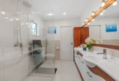 4 beds 2 baths house with double garage and sea views on 895m2 section, close to schools, shops, parks, reserves, beach, 31 Gilletta Road, Blockhouse Bay, Auckland