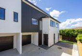 Double Westlake school zone, Brandnew freehold 4 beds 2.5 baths home with garage, close to schools, shopping centres, beach, motorway access, 0.2 km to Forrest Hill School and Westlake Boys’ High School, 0.9 km to Westlake Girls’ High School, 67D Forrest Hill Road, Milford, Auckland