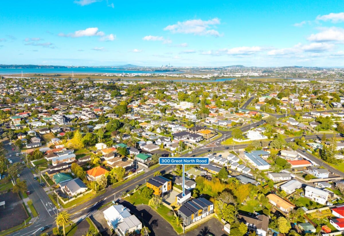 Urgent Sale! Present Any Offer, Lot6-8, 2 beds asking $560,000 each, Lots 1–3, brandnew 3 beds 2 baths with garage, brandnew 2 beds 1.5 baths with car park, walks to schools, Henderson Shopping Complex, 0.4 km to Henderson School, 1.1 km to Henderson High School, 1.6 km to Rangeview Intermediate, 1-9/300 Great North Road, Henderson, Auckland