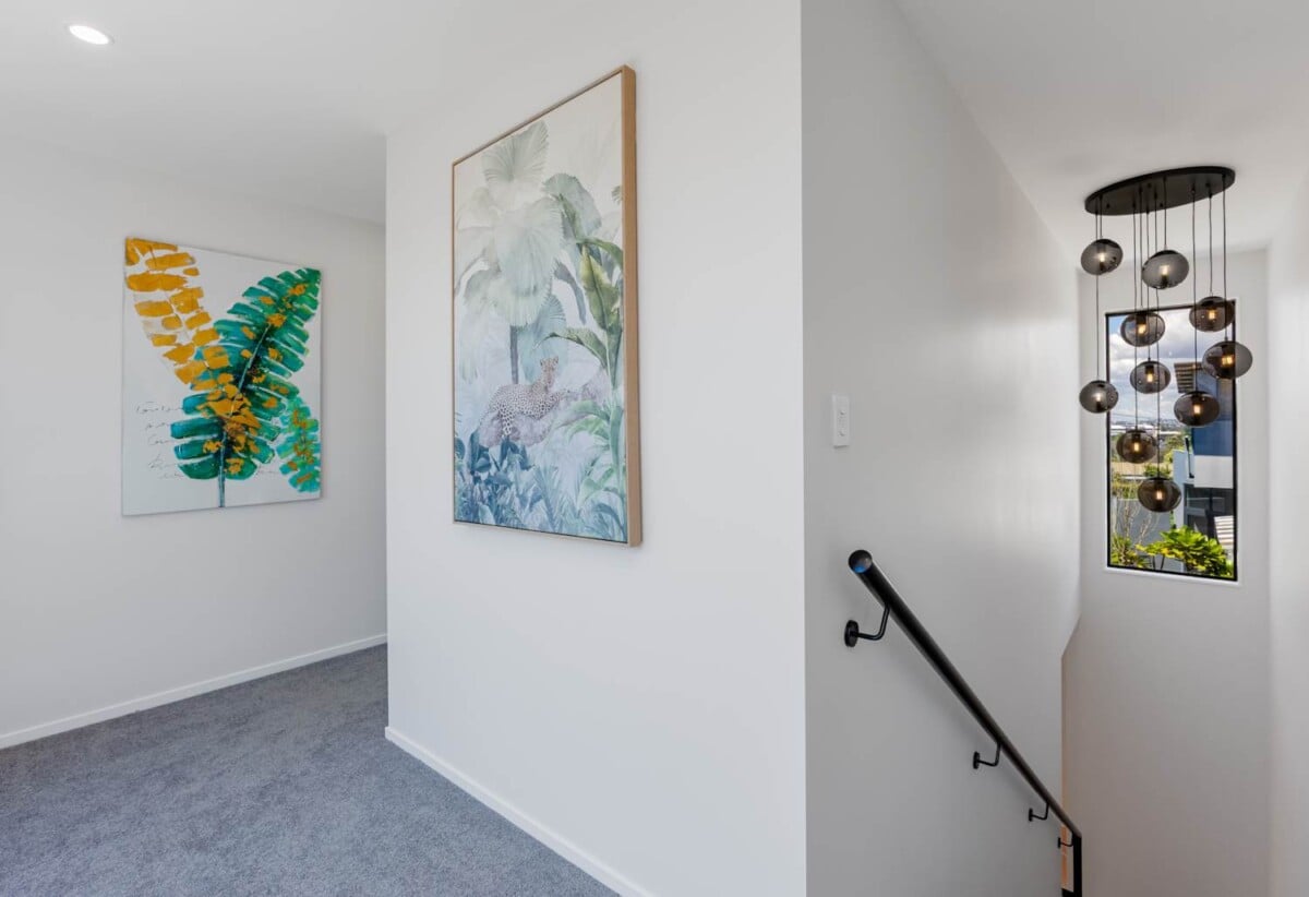 Double Westlake school zone, Brandnew freehold 4 beds 2.5 baths home with garage, close to schools, shopping centres, beach, motorway access, 0.2 km to Forrest Hill School and Westlake Boys’ High School, 0.9 km to Westlake Girls’ High School, 67D Forrest Hill Road, Milford, Auckland
