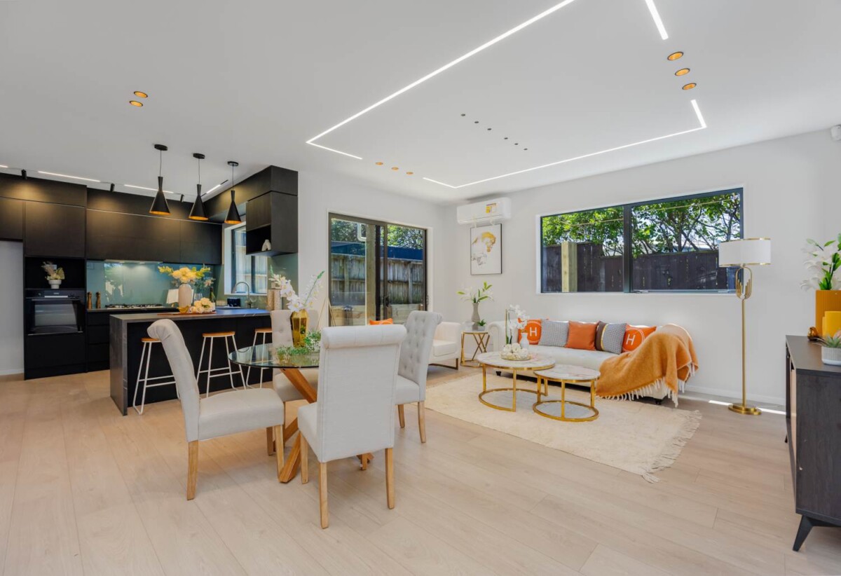 Double Westlake school zone, Brandnew freehold 4 beds 2.5 baths home with garage, close to schools, shopping centres, beach, motorway access, 0.2 km to Forrest Hill School and Westlake Boys’ High School, 0.9 km to Westlake Girls’ High School, 67D Forrest Hill Road, Milford, Auckland